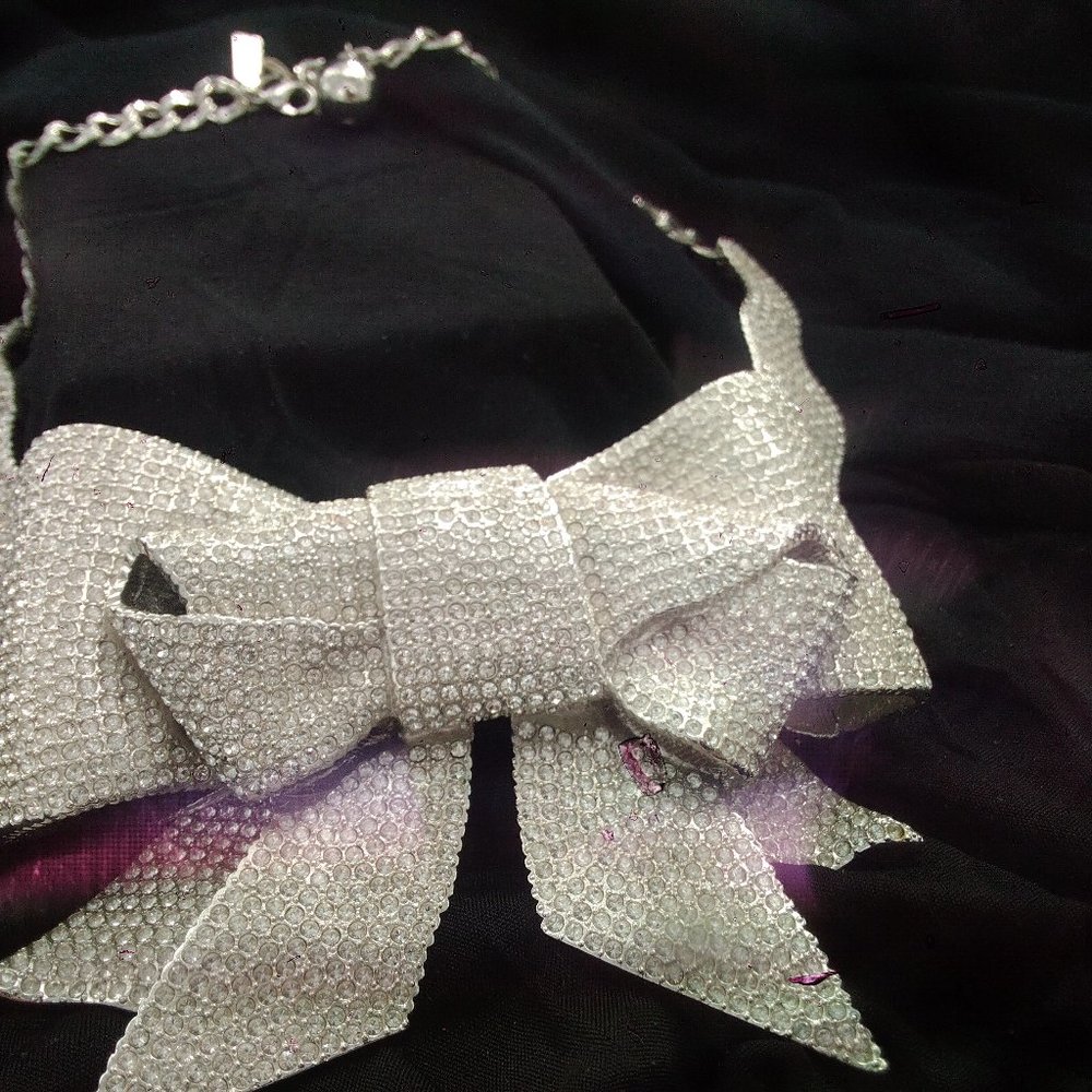 Kate Spade Silver Bow Necklace
